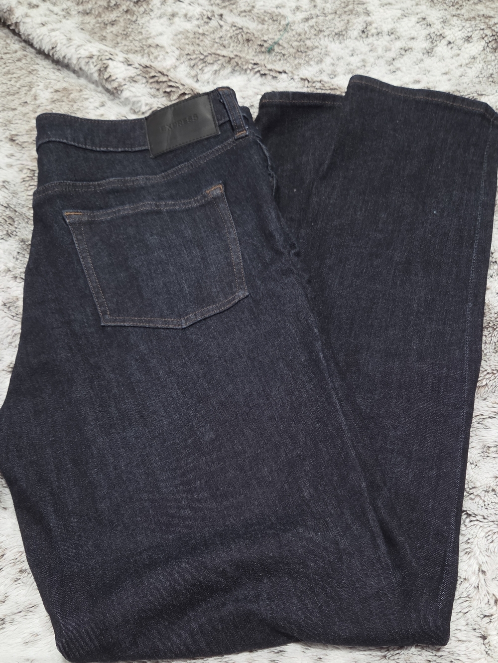 Men's Dark Indigo Straight-Leg Jeans - Classic Everyday Denim
